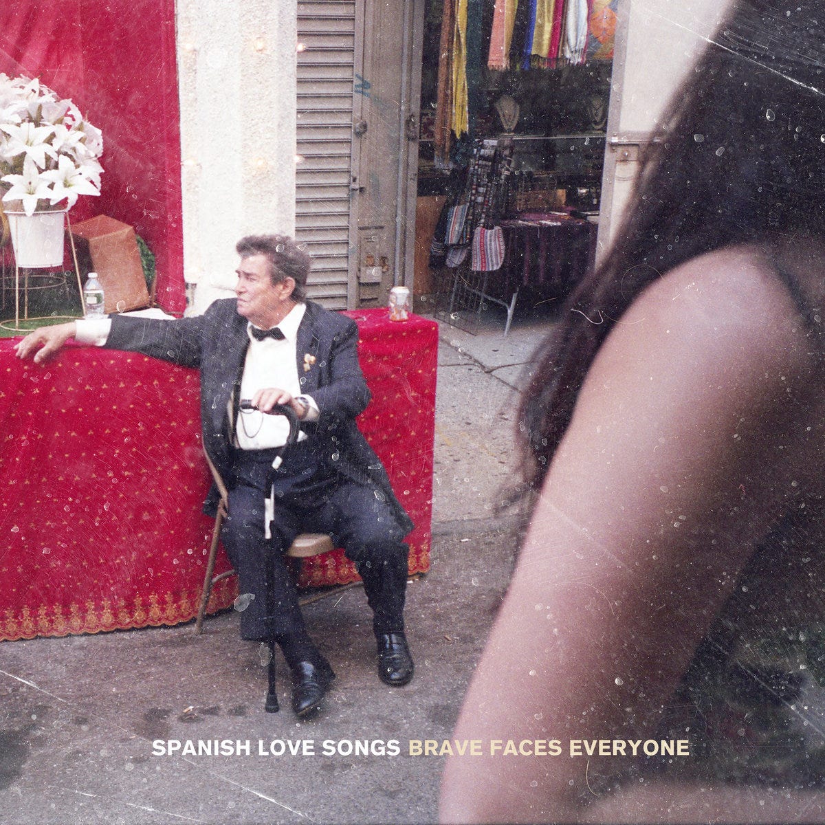 Brave Faces Everyone | Spanish Love Songs