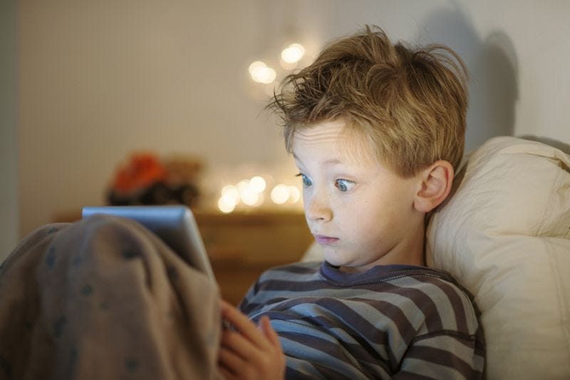 Child's play shifts to mobile gadgets