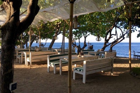 Beachside dining at Taman Sari. Photo: Sally Arnold