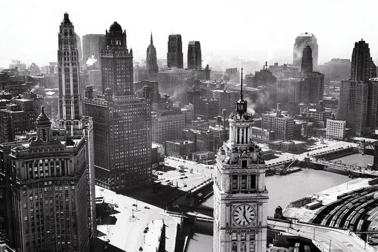 1940s Looking Sw From Tribune Tower - Canvas Wall Art | Vintage Images