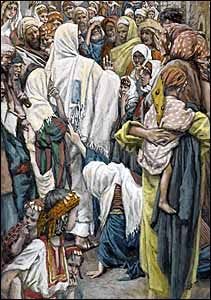 32. Touching the Hem of Jesus' Garment (Luke 8:40-48)