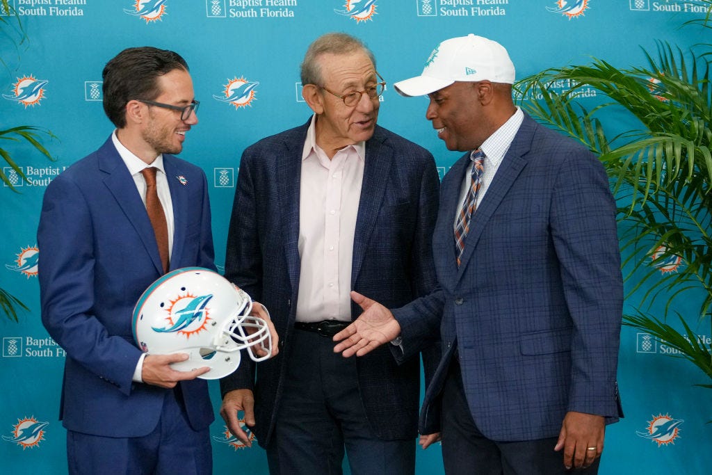 You Wouldn&amp;#39;t Believe The Calls &amp;amp; Texts&amp;#39;: Dolphins GM Chris Grier Gushes  About New Head Coach Mike McDaniel – CBS Miami