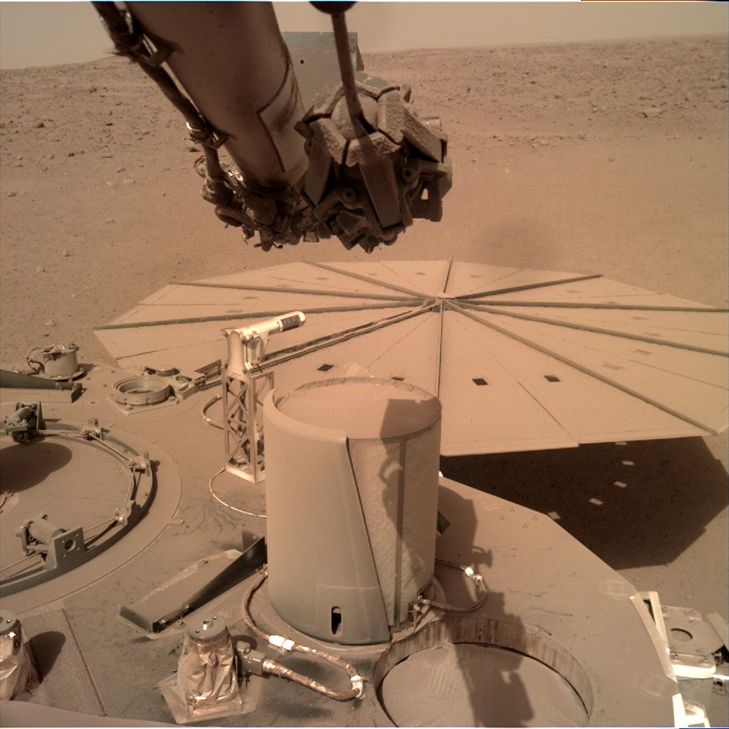 https://mars.nasa.gov/insight-raw-images/surface/sol/1211/idc/D005L1211_704039391EDR_F0002_0080M_.PNG