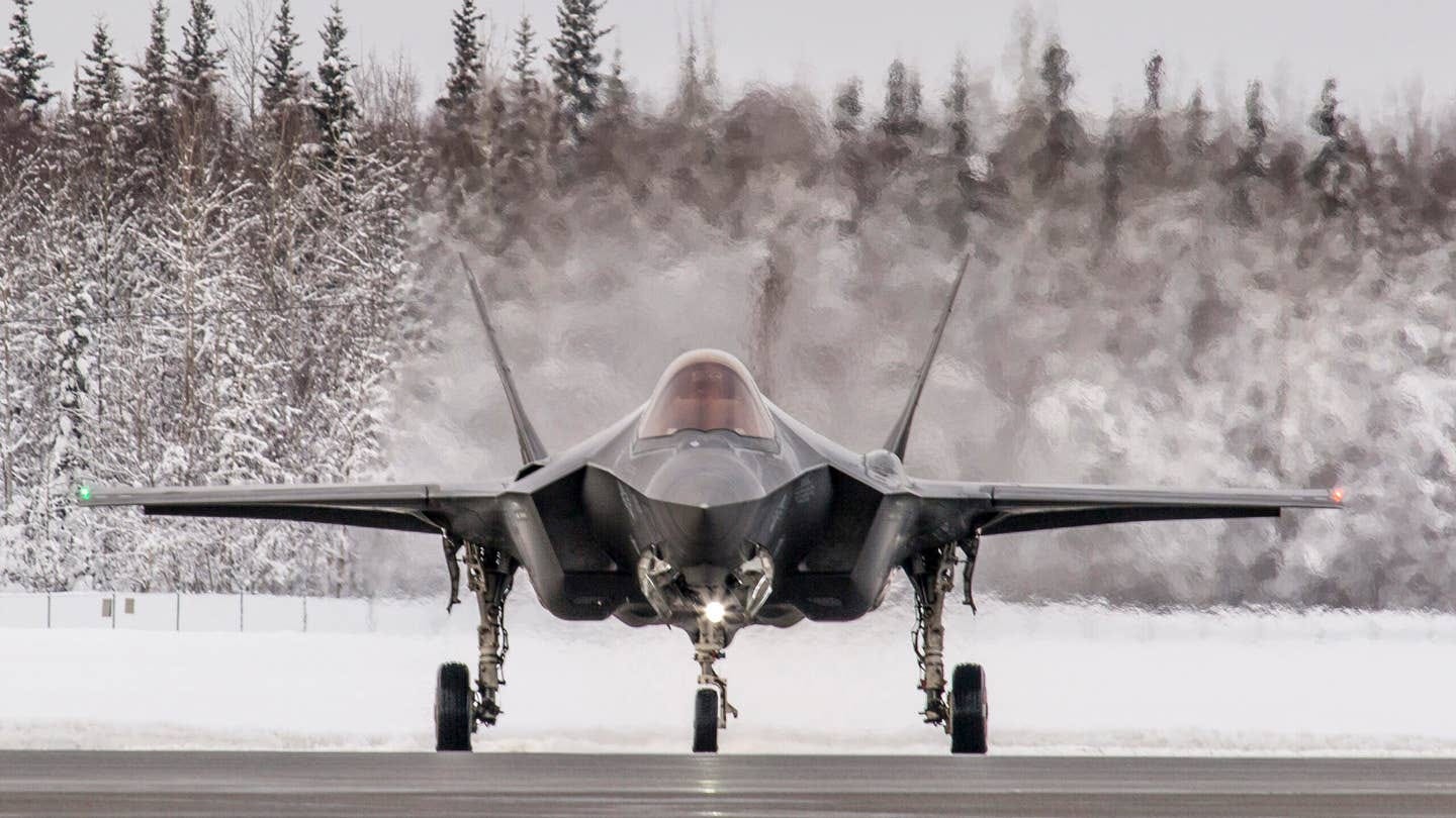 F-35_SNOW_FINLAND