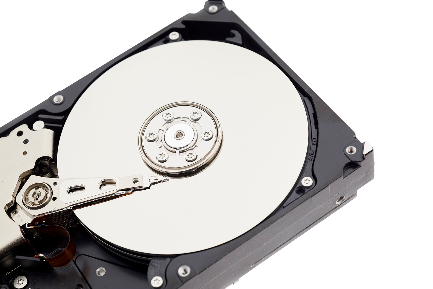 Hard disk drive without cover