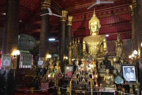 Within Wat Mai. Photo: Cindy Fan