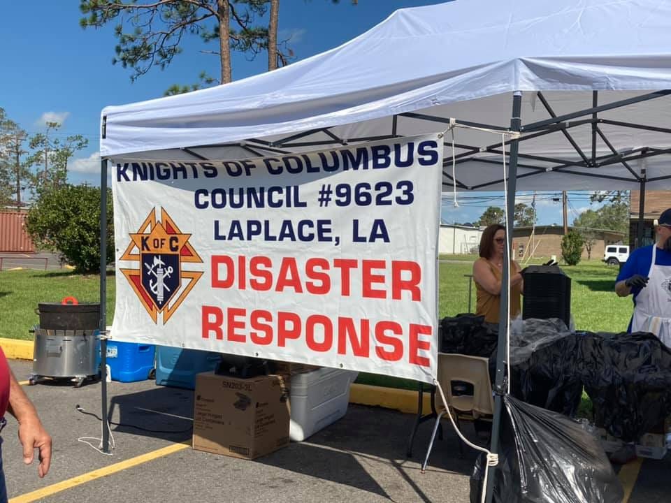 May be an image of 1 person and text that says 'KNIGHTS COLUMBUS COUNCIL #9623 KOFC LAPLACE, LA DISASTER RESPONSE'