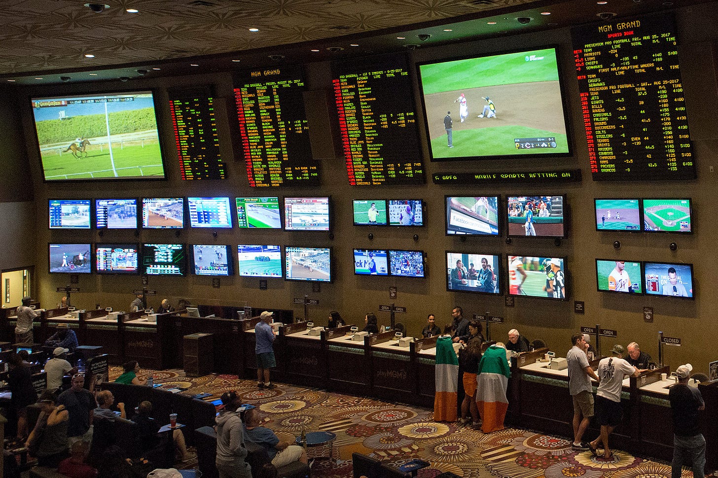 Supreme Court Ruling Favors Sports Betting - The New York Times