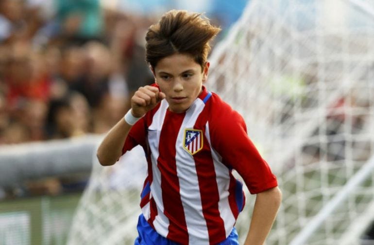 Manchester United sign Alejandro Garnacho from Atletico Madrid