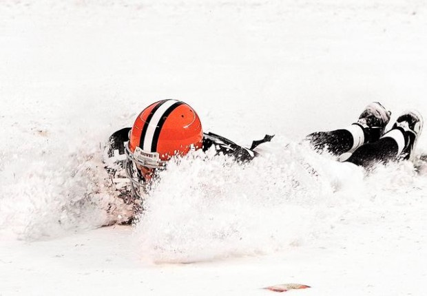 Browns plow through snow for win | NFL | tucson.com