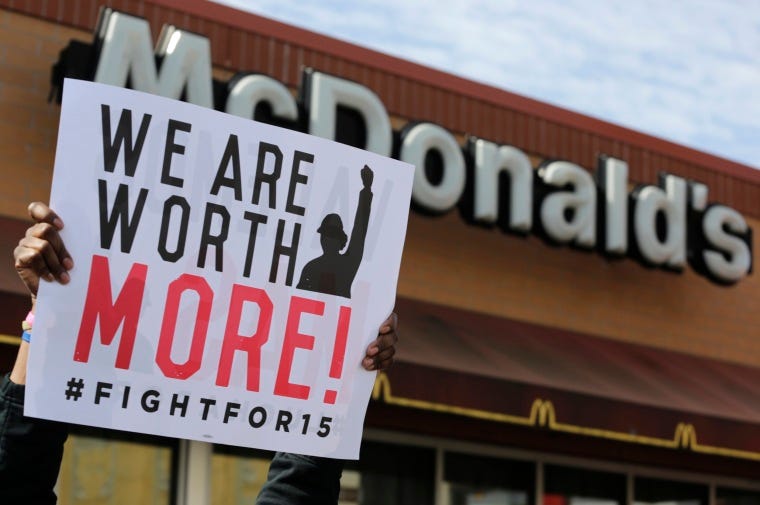 California Passes Bill To RegulateWages For Fast Food Workers