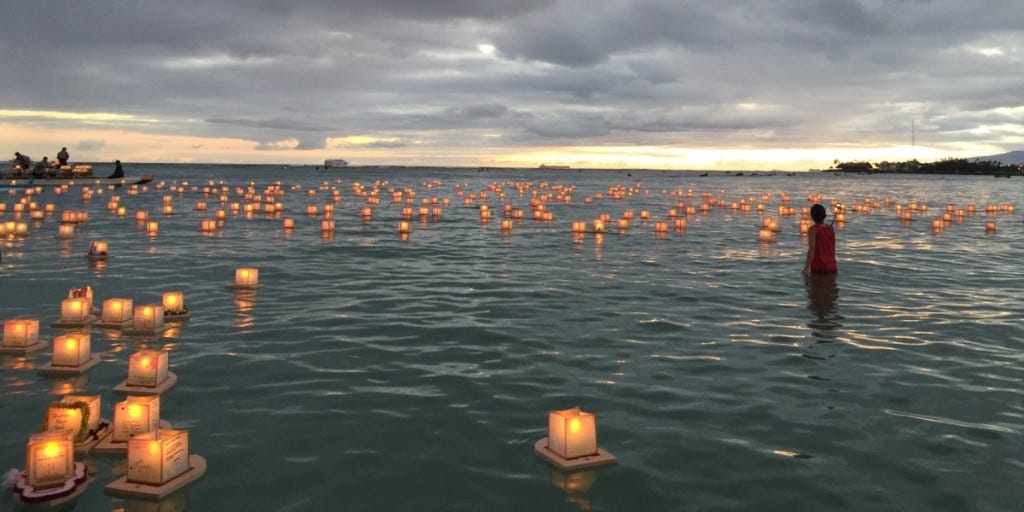 Lantern Floating Hawaii 2015