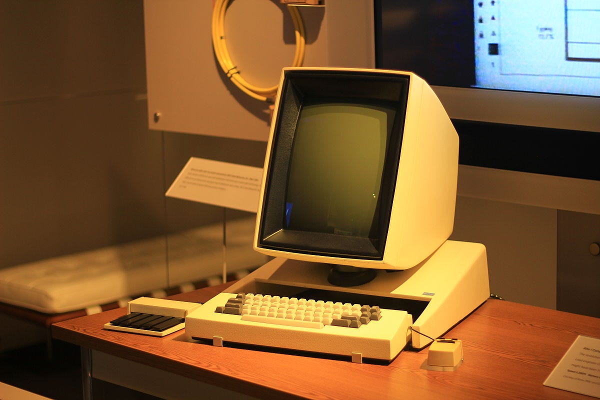 O Xerox Alto, exposto no Computer History Museum