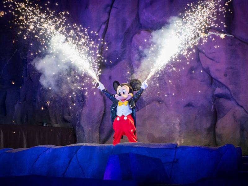 Fantasmic! Will Return to Disney World Later This Year with New Scene