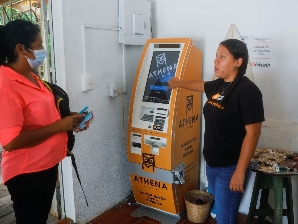 Le Salvador peut-il remplacer le dollar par le bitcoin ? - Challenges