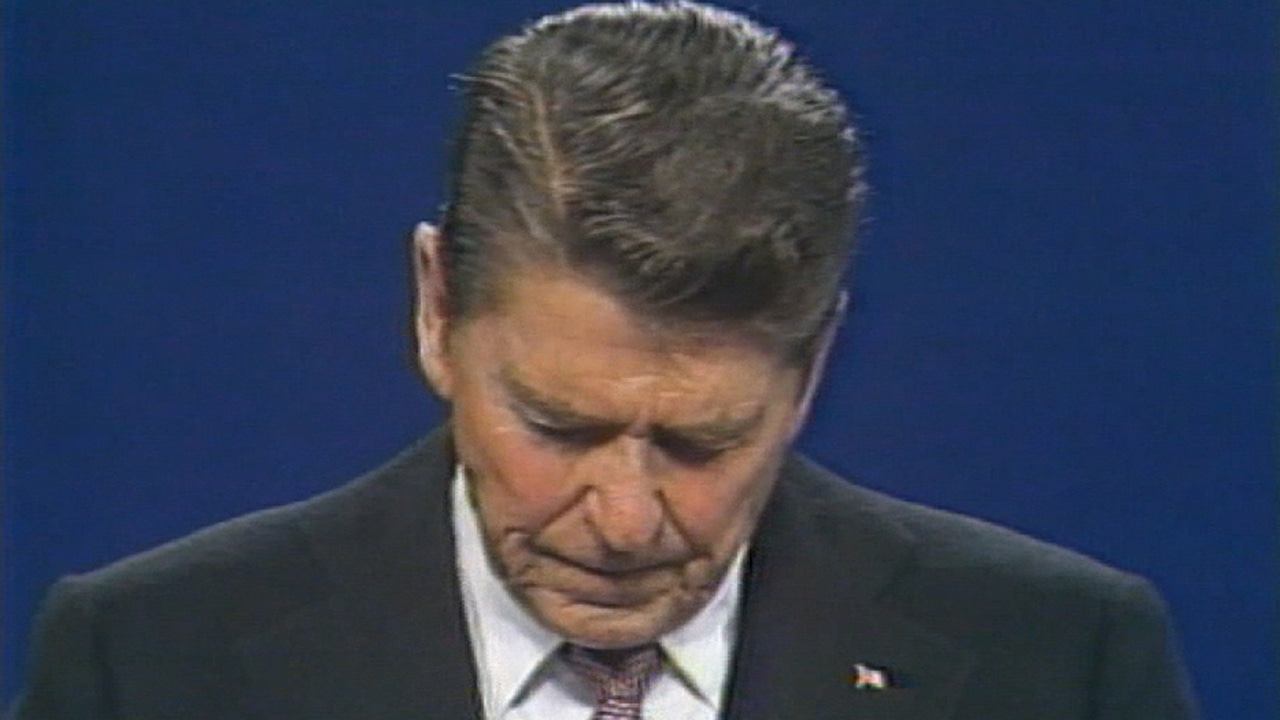 Ronald Reagan ends 1980 convention speech with moment of silent prayer |  Fox News Video