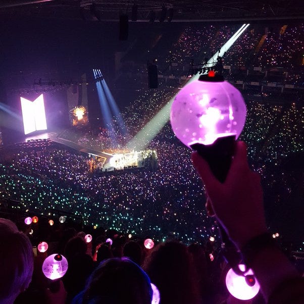 Can old Army Bomb versions work at BTS concerts too? - Quora