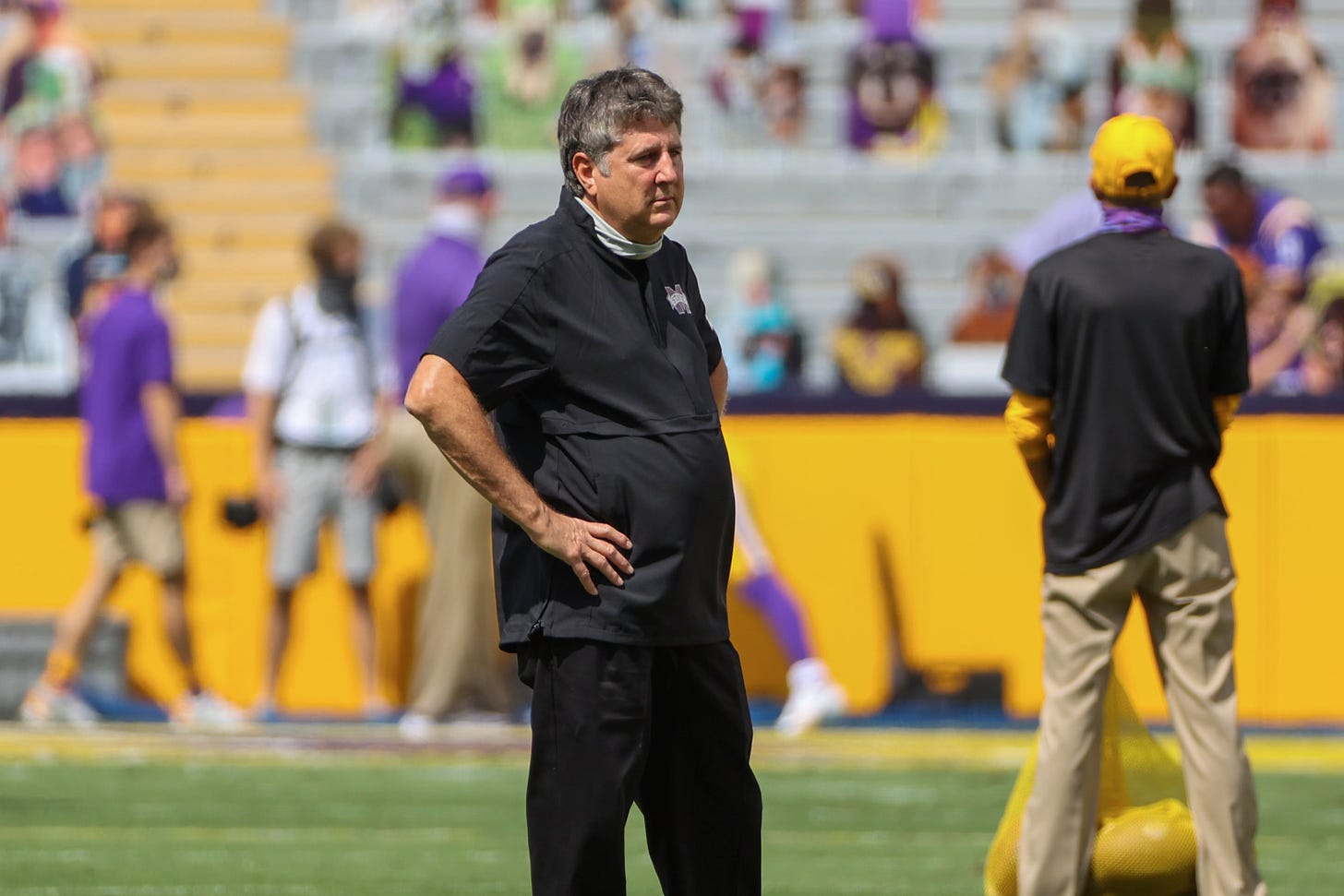 Mike Leach on face coverings: "Once you're six feet apart, I can't help but  wonder if some of this isn't an homage to politicians"