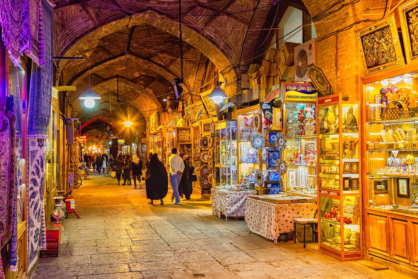 A Guide to the Best Middle Eastern Bazaars. - ASMALLWORLD