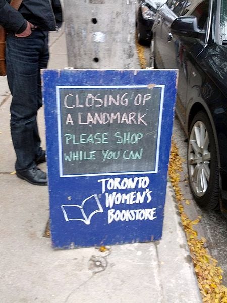 File:Closing of a landmark.jpg