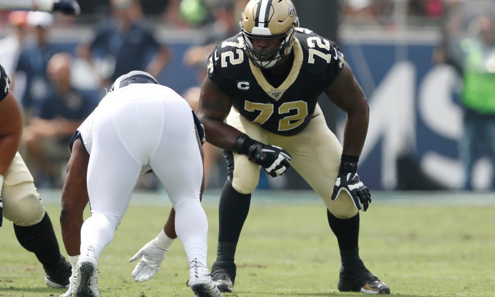 Social media reacts to Dolphins signing OT Terron Armstead