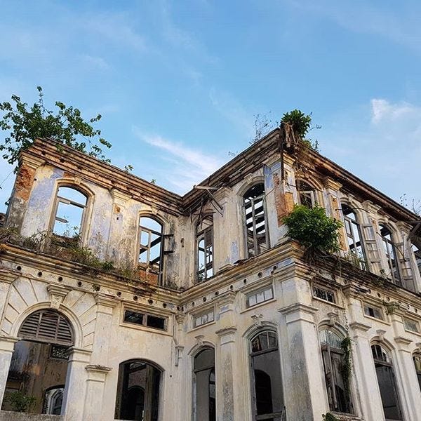 A ruined mansion in Penang.