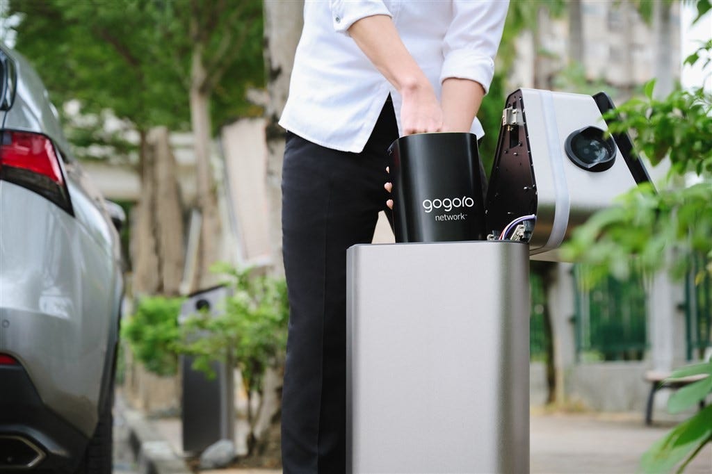 Eco-Lumina smart parking meter powered by a Gogoro battery. (Gogoro photo)
