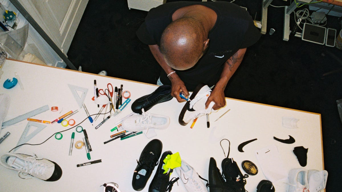 Virgil Abloh's Sneakers and the Off-White Nikes' Mark on the Fashion World  | Complex