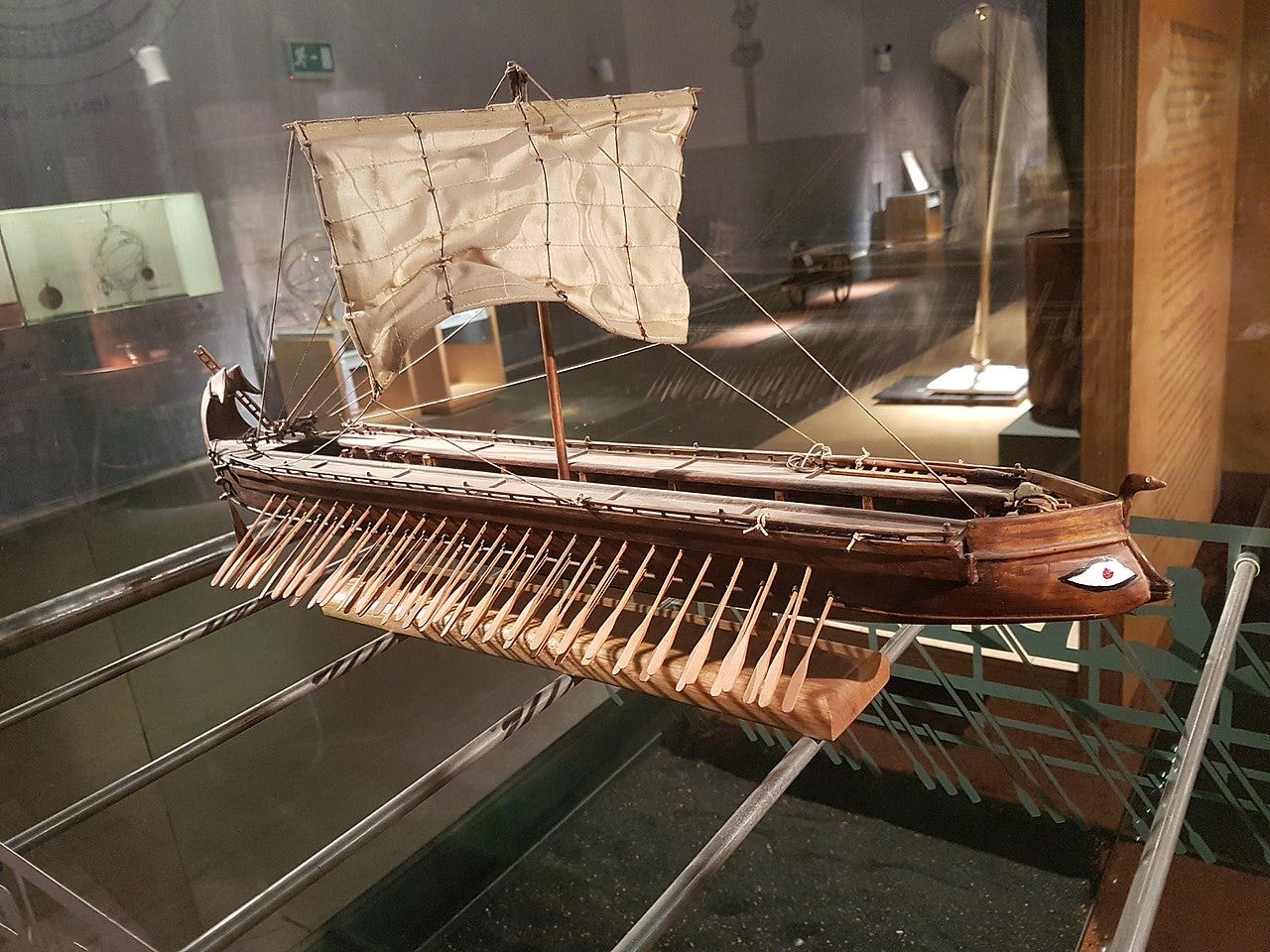 ireme, 7th century BC, Greece (model). Thessaloniki Technology Museum