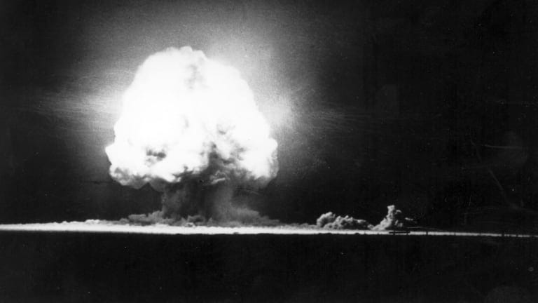 First Atomic Bomb Test Is Successfully Exploded - HISTORY