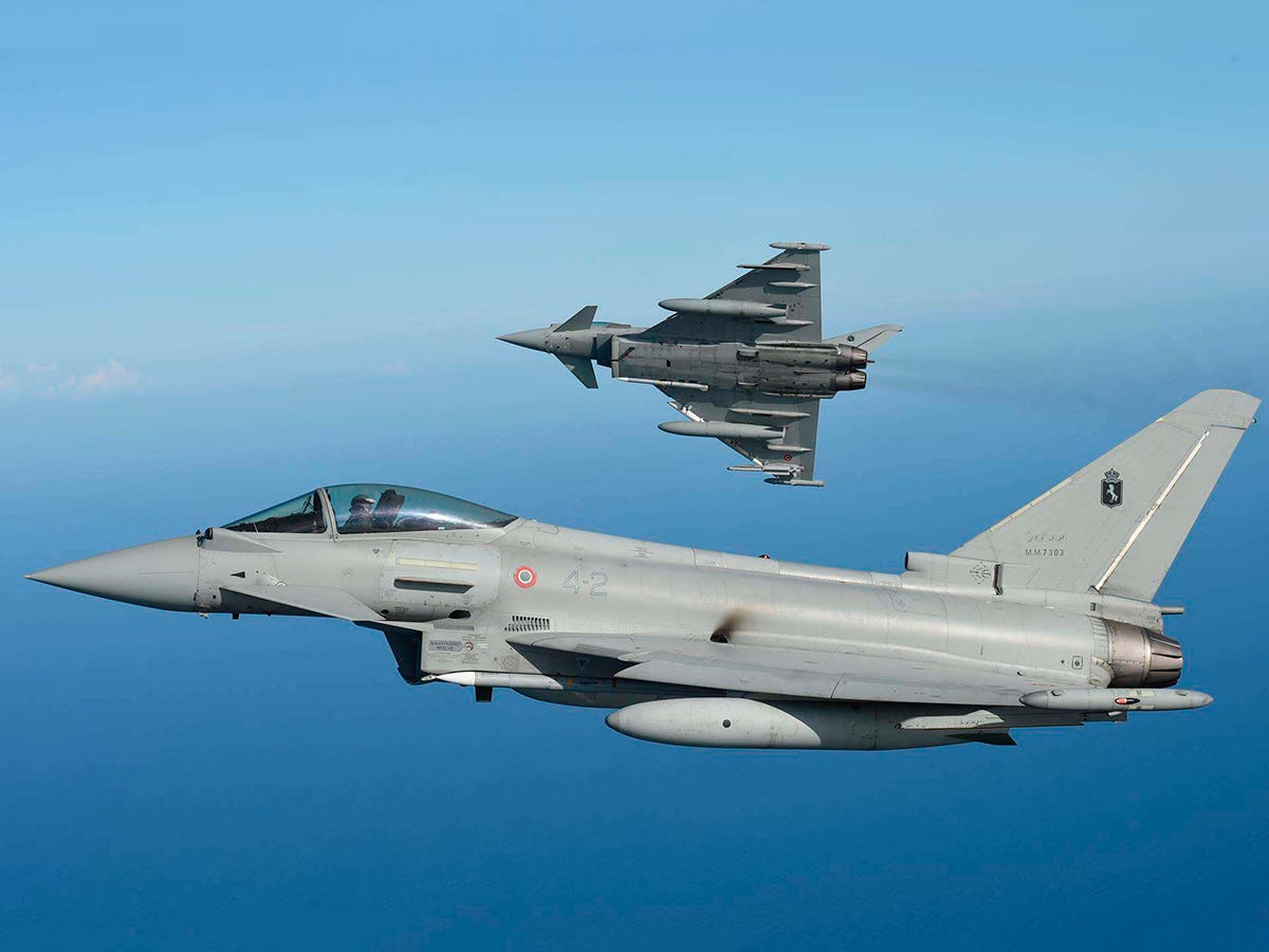 Egipto comprará 24 aviones de combate Eurofighter Typhoon a Italia -  Noticias Defensa Africa-Asia-Pacífico