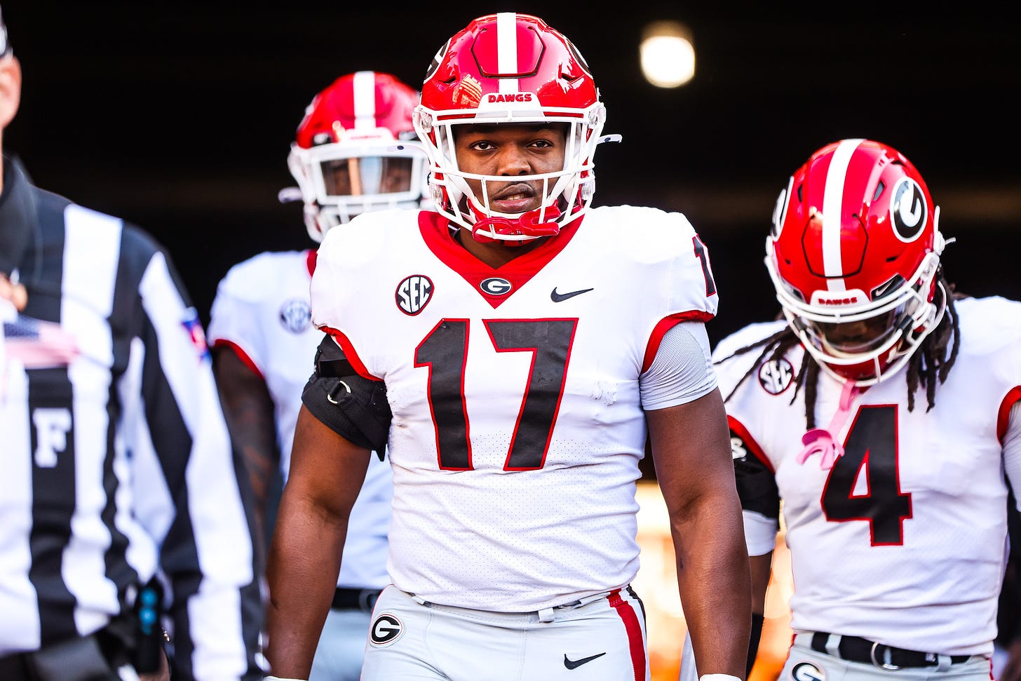 Georgia inside linebacker Nakobe Dean (17) during the Bulldogs’ game against Tennessee at Neyland Stadium in Knoxville, Tenn., on Saturday, Nov. 13, 2021. (Photo by Tony Walsh)