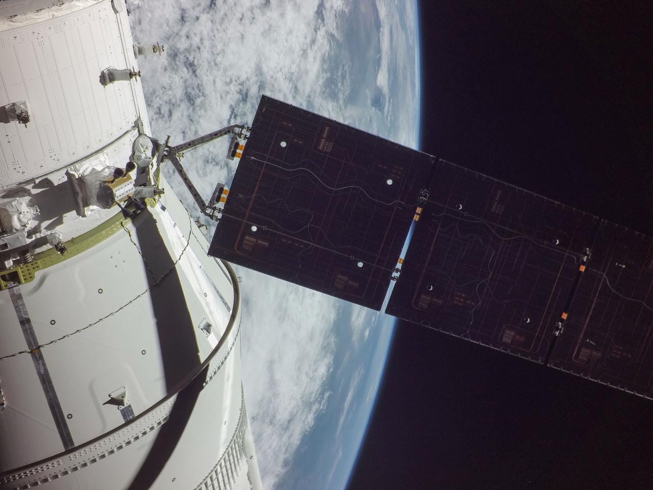 art001e000198 (Nov. 16, 2022) – One of Orion’s four solar arrays is seen during deployment shortly after the uncrewed Artemis I mission launched at 1:47 a.m. EST on Nov. 16, 2022.