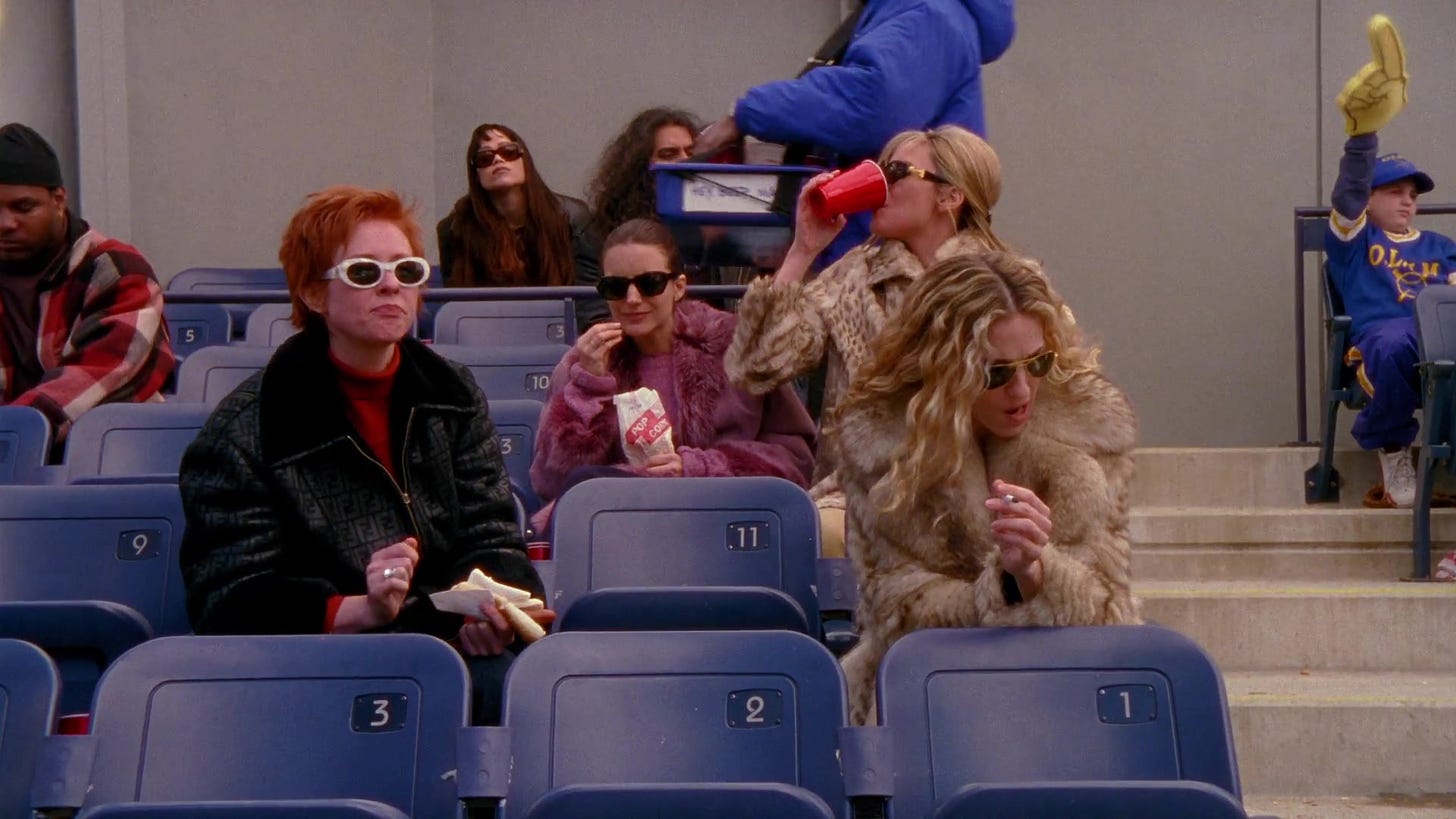 Fendi Coat Of Cynthia Nixon As Miranda Hobbes In Sex And The City S02E01 &quot;Take  Me Out To The Ballgame&quot; (1999)