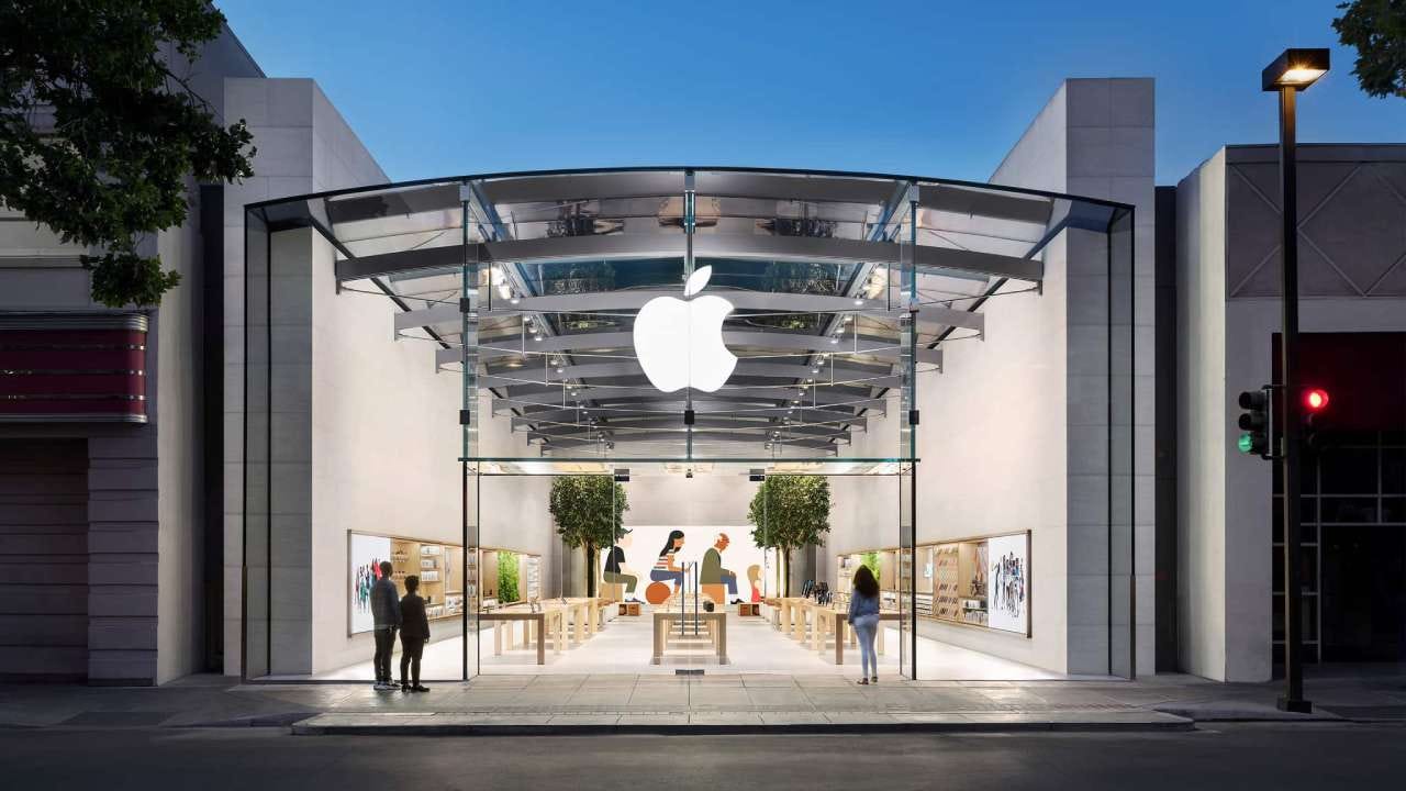 Apple store in Palo Alto, California