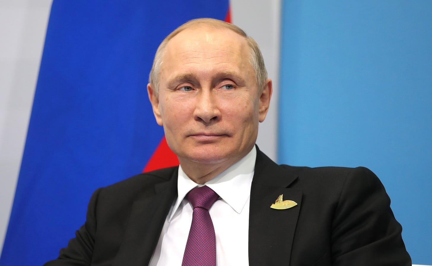 File:Vladimir Putin (2017-07-08) 05.jpg - Wikimedia Commons