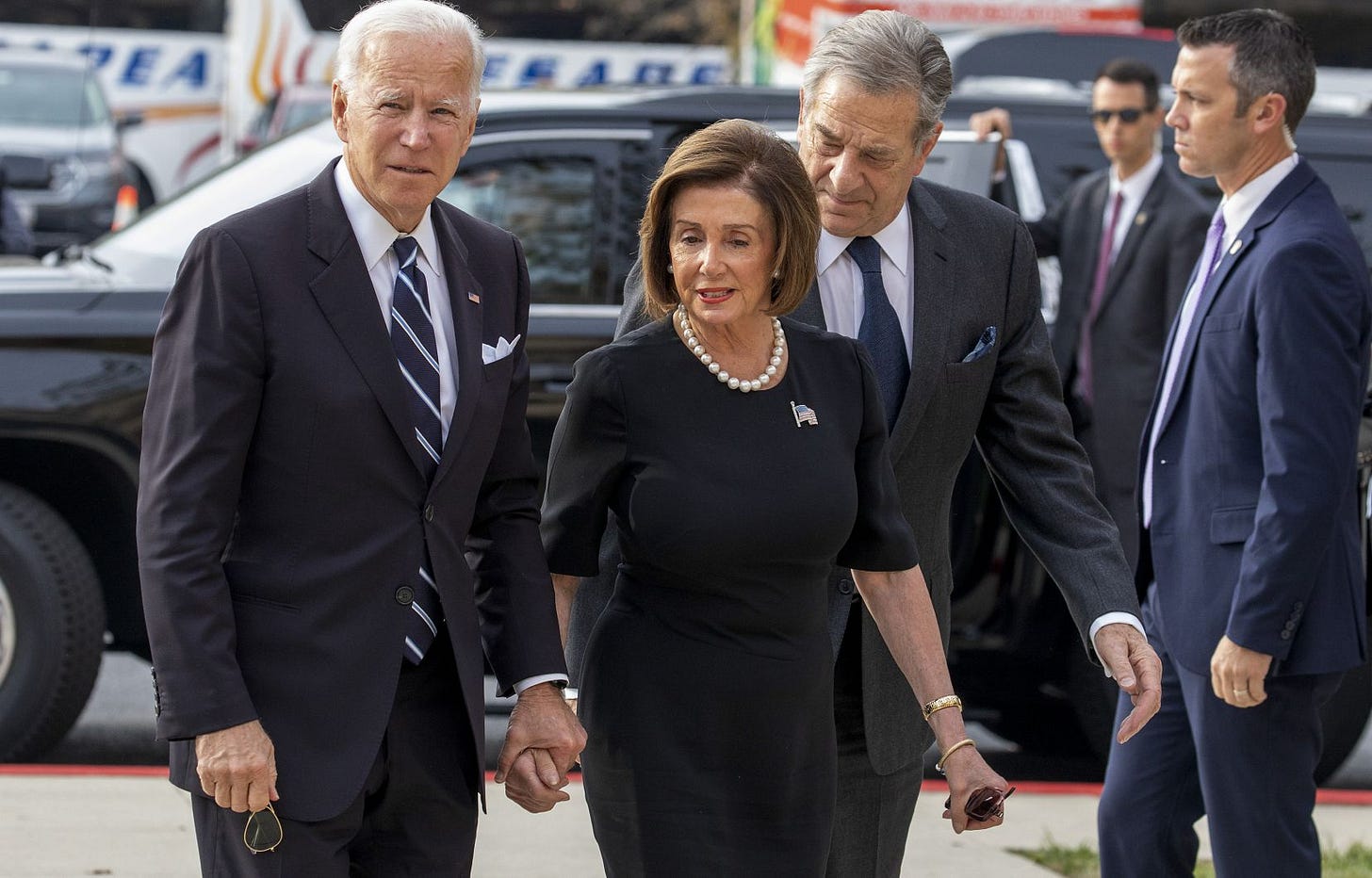 Nancy Pelosi annonce son soutien à Joe Biden pour la présidentielle  américaine | Le Devoir