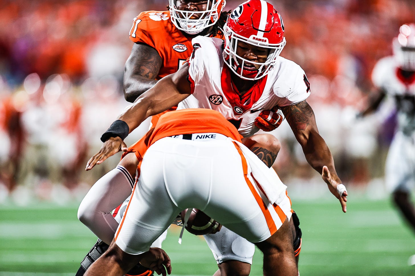 Georgia outside linebacker Nolan Smith (4) during the Bulldogs’ game against Clemson at Bank of America Stadium in Charlotte, N.C.,  on Saturday. Sept. 4, 2021. (Photo by Tony Walsh)