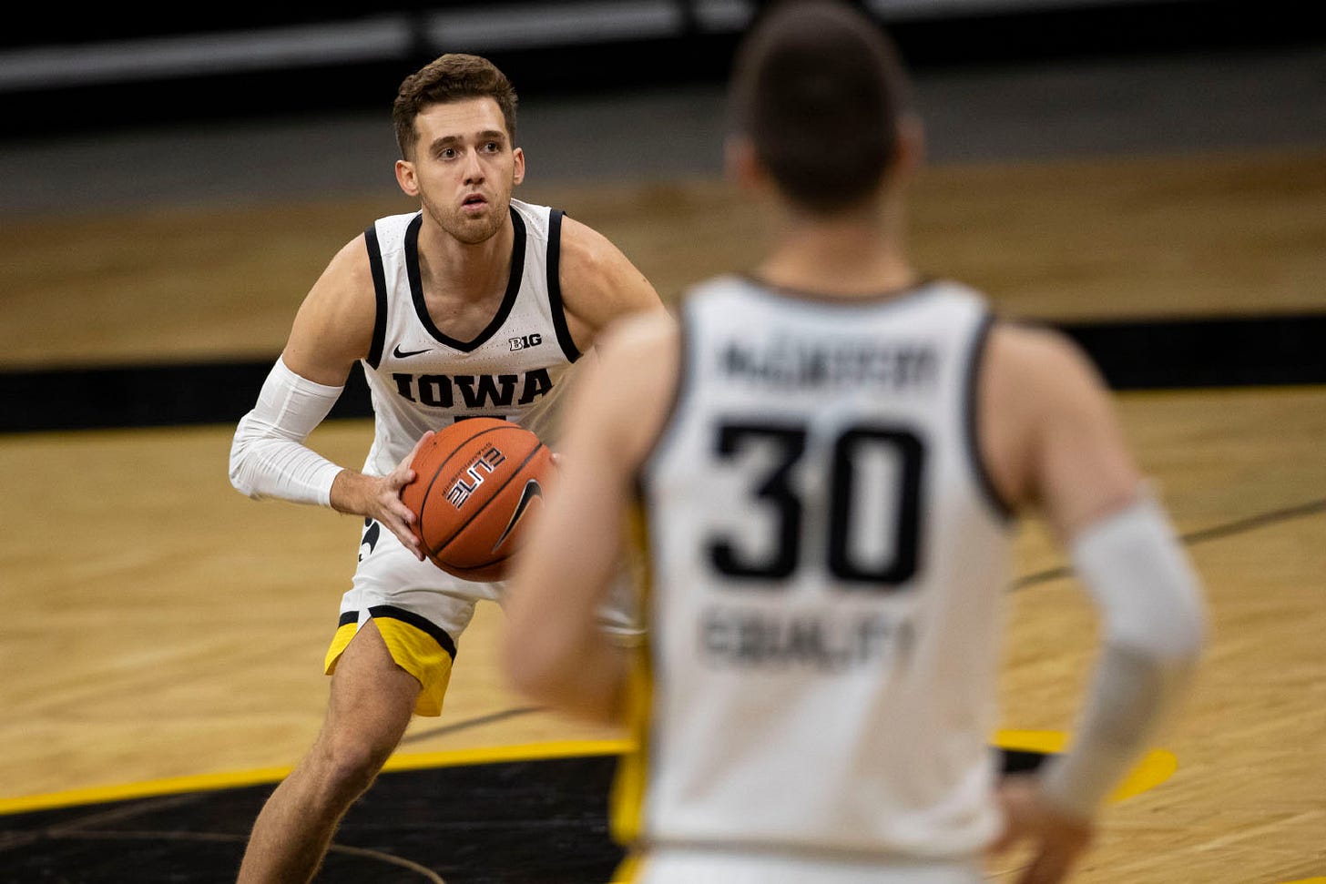 Iowa guard Jordan Bohannon looks to pass during the Iowa men’s basketball game against the Southern University Jaguars at Carver-Hawkeye Arena on Friday, Nov. 27, 2020. The Hawkeyes defeated the Jaguars 103-76 in their first game against them since 2017. 