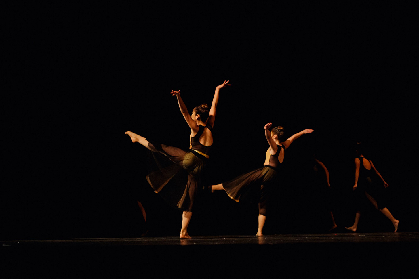 Image of ballet dancers practicing for article titled “this is your apprenticeship” on The Reflectionist