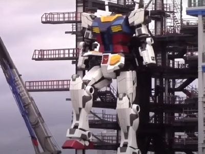 60 feet Gundam Robot Japan | 60-feet tall Gundam robot in Yokohama ...