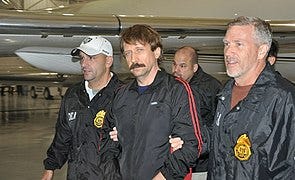 File:Viktor Bout Extradited to US.jpg