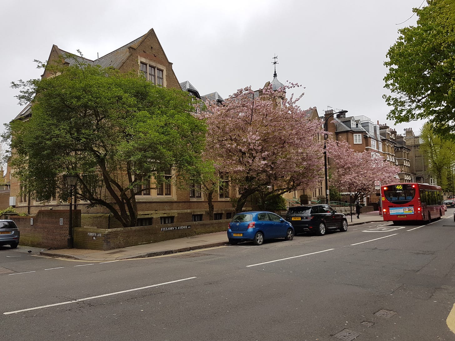 A photo of some pretty houses in Hampstead London neighbourhood