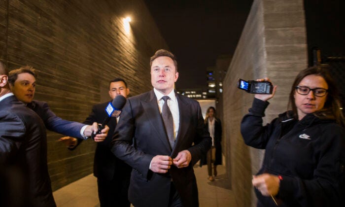 Elon Musk, chief executive officer of Tesla Inc., in Los Angeles on Dec. 3, 2019. (Apu Gomes/Getty Images)