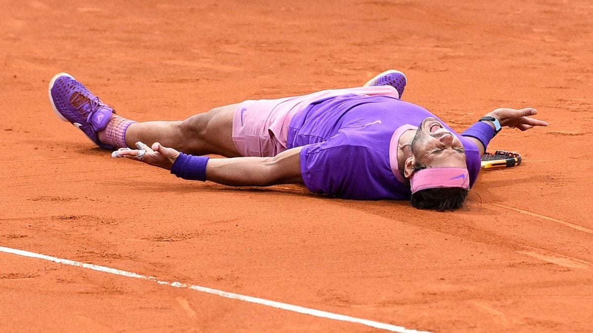 ATP Barcellona, 12° titolo di Rafael Nadal a Barcellona: un grande Tsitsipas  cede 6-4, 6-7, 7-5 - Eurosport