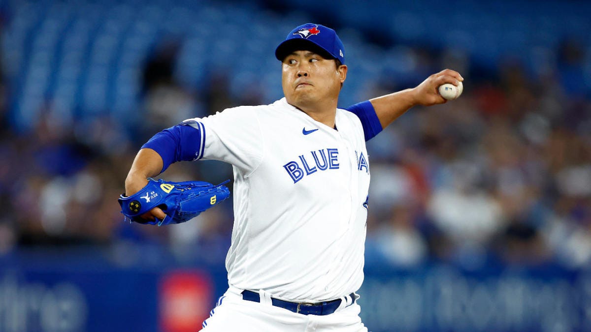Blue Jays place lefty Hyun-Jin Ryu on 10-day injured list with forearm  inflammation - CBSSports.com