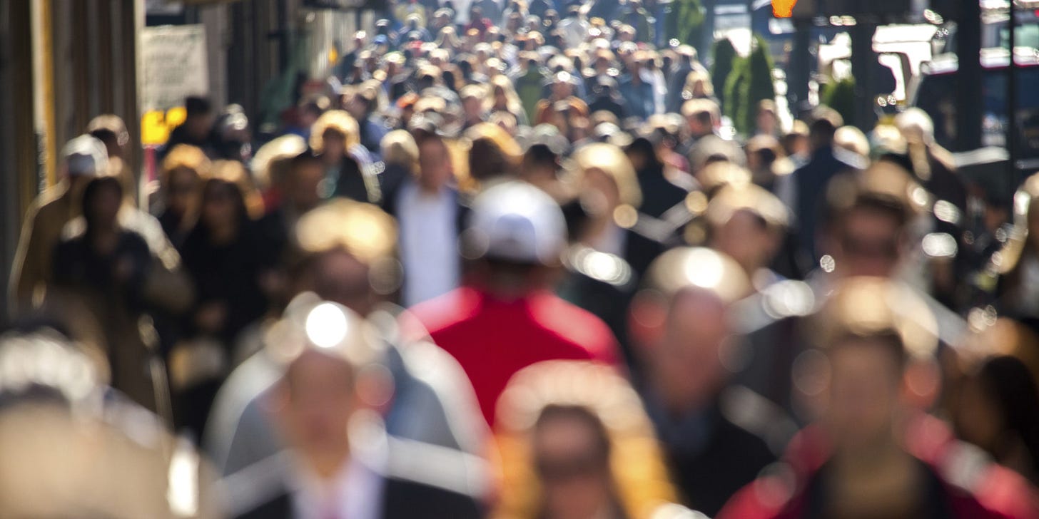 o-CROWD-OF-PEOPLE-WALKING-facebook