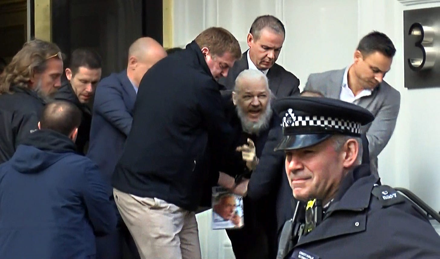 WikiLeaks' Julian Assange arrested in London; U.S. seeks extradition on  hacking charges