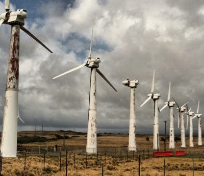 Wind Turbines: lucky to last 10 Years – STOP THESE THINGS