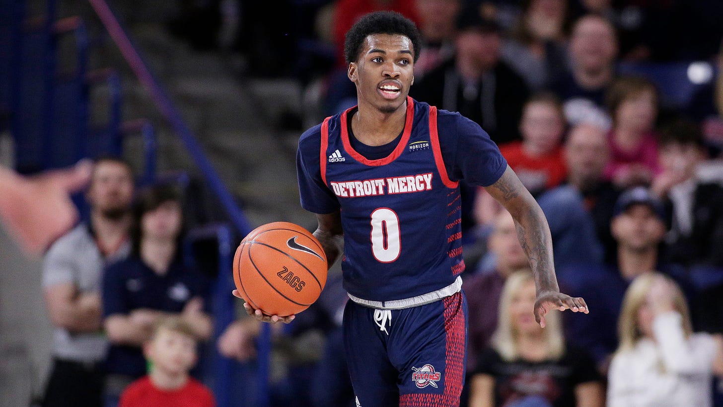 State hoops: Antoine Davis passes up NBA 'dream,' will stay four years at  Detroit Mercy